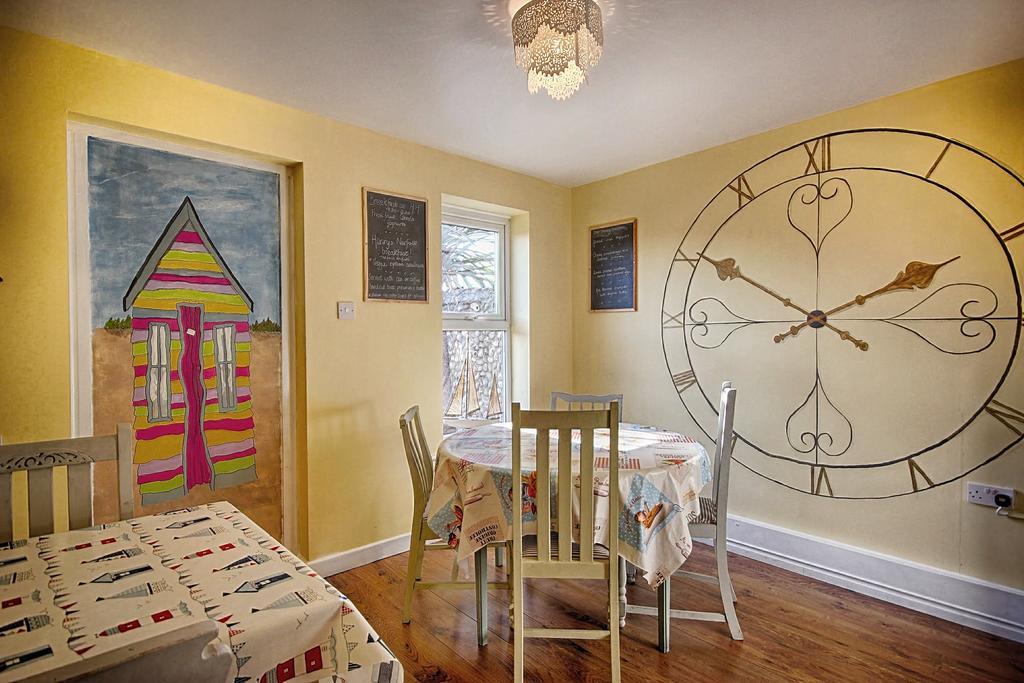 Hooray Henrys Bed & Breakfast Sheringham Dış mekan fotoğraf
